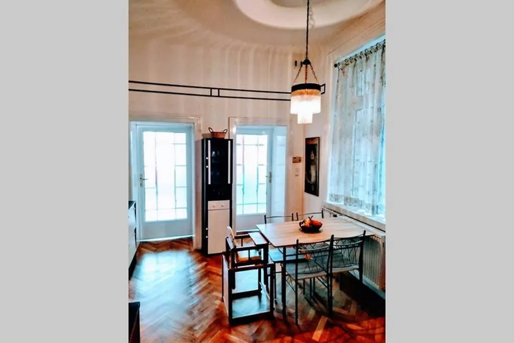 Family Apartment With Two Bathrooms Near To City Center Vienna
